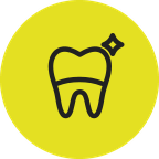 Step 4: the crown is fitted on the prepared tooth
